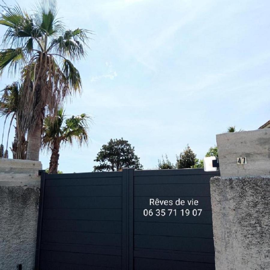 Rêves de vie Studio avec terrasse et parking privé Cassis Esterno foto